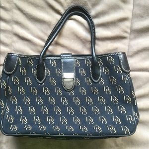 Dooney and Bourke signature double handle purse